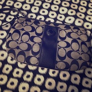 Large Coach Wallet/Wristlet/Clutch